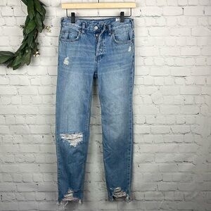WE THE FREE DIstressed Button Fly Jeans size 24